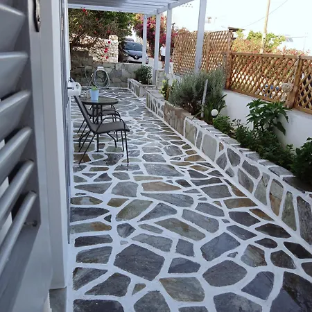 Nektarias 아파트 나오우사